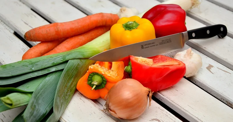 Structurer la semaine autour de bases culinaires polyvalentes